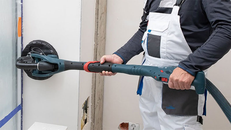 Máy chà nhám Bosch GTR 550 dễ sử dụng