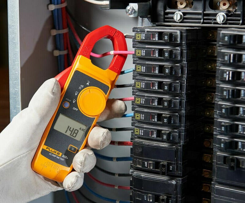  Fluke 302+ đo điện chính xác