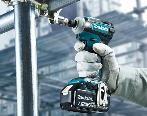 Máy bắt vít dùng pin Makita DTD171Z