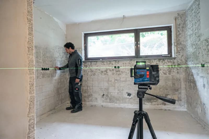 THB Việt Nam - Địa chỉ phân phối máy cân bằng Bosch GLL 90-33 XG chính hãng