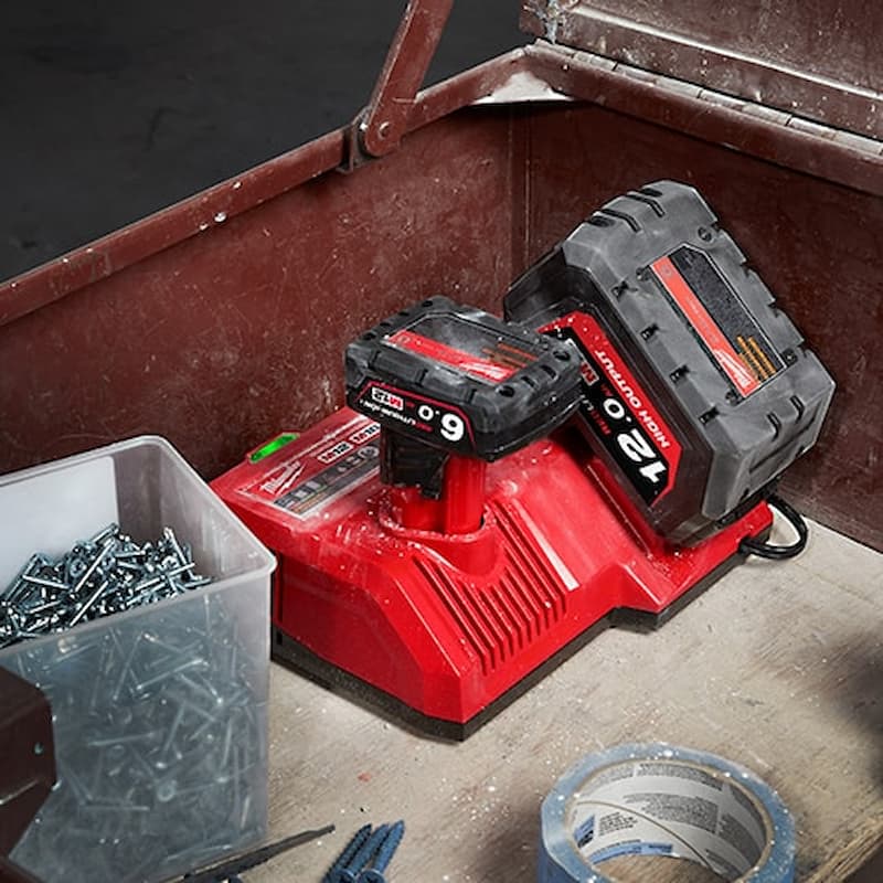 Sạc nhanh Milwaukee M12-18SC