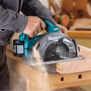 Makita-HS003GZ-1