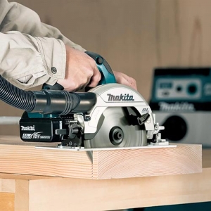 Makita-DHS661Z-2