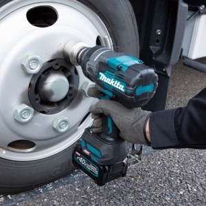 Makita-TW001GM204-1