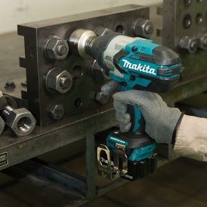 Makita-DTW1001ZX2-2