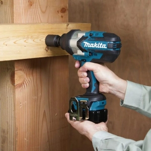 Makita-DTW1002ZX2-2