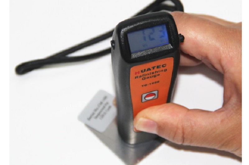 Máy đo độ dày lớp phủ Huatec TG-1920 giúp đo độ dày kim loại từ tính và không từ tính