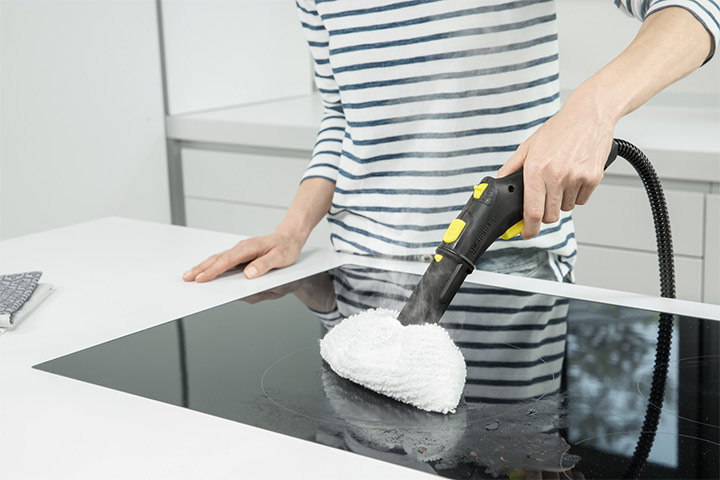 Máy làm sạch bằng hơi nước hơi nước Karcher SC 3 Easy Fix làm sạch được bếp từ, bàn đá, sàn nhà,...