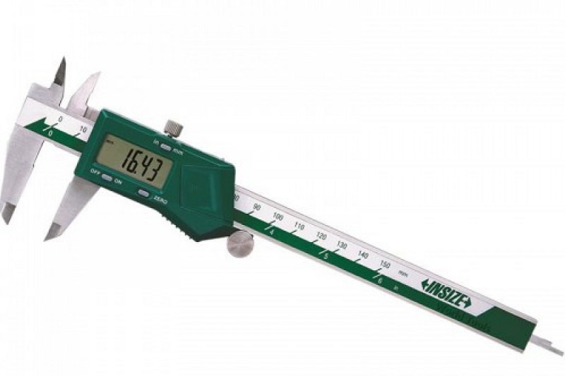 Thước kẹp 1108-200W có khả năng đo kích cỡ ngoài, kích cỡ trong, đo chiều sâu hiệu quả và chính xác với dải đo từ 0-200mm. 